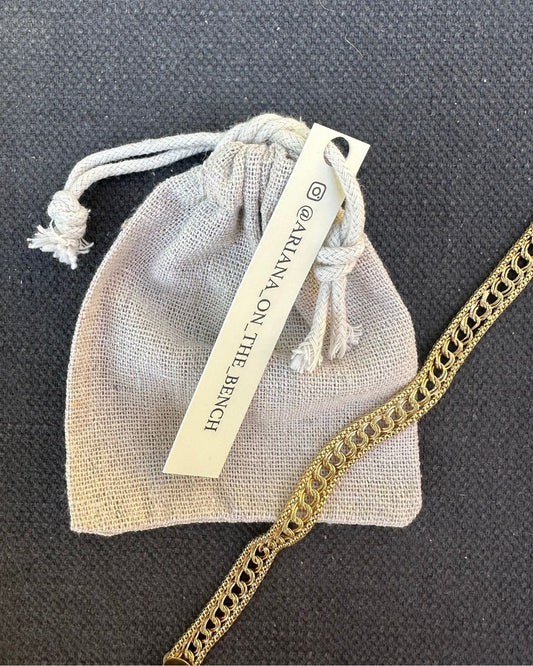 9ct Gold ‘Pre-Loved Figaro' Mesh Vintage Bracelet