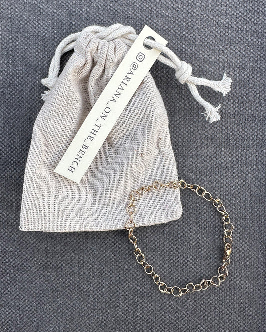 9ct Gold Fine ‘Unity’ Bracelet Made by Ariana Watling, Lacock, Wiltshire