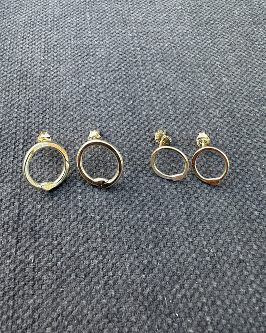 9ct Gold Hammered ‘Unity’ Stud Earrings Designed and Made by Ariana Watling Lacock Wiltshire