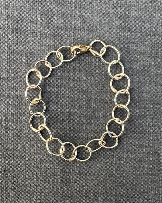 9ct Gold Medium ‘Unity’ Bracelet Made by Ariana Watling, Lacock, Wiltshire